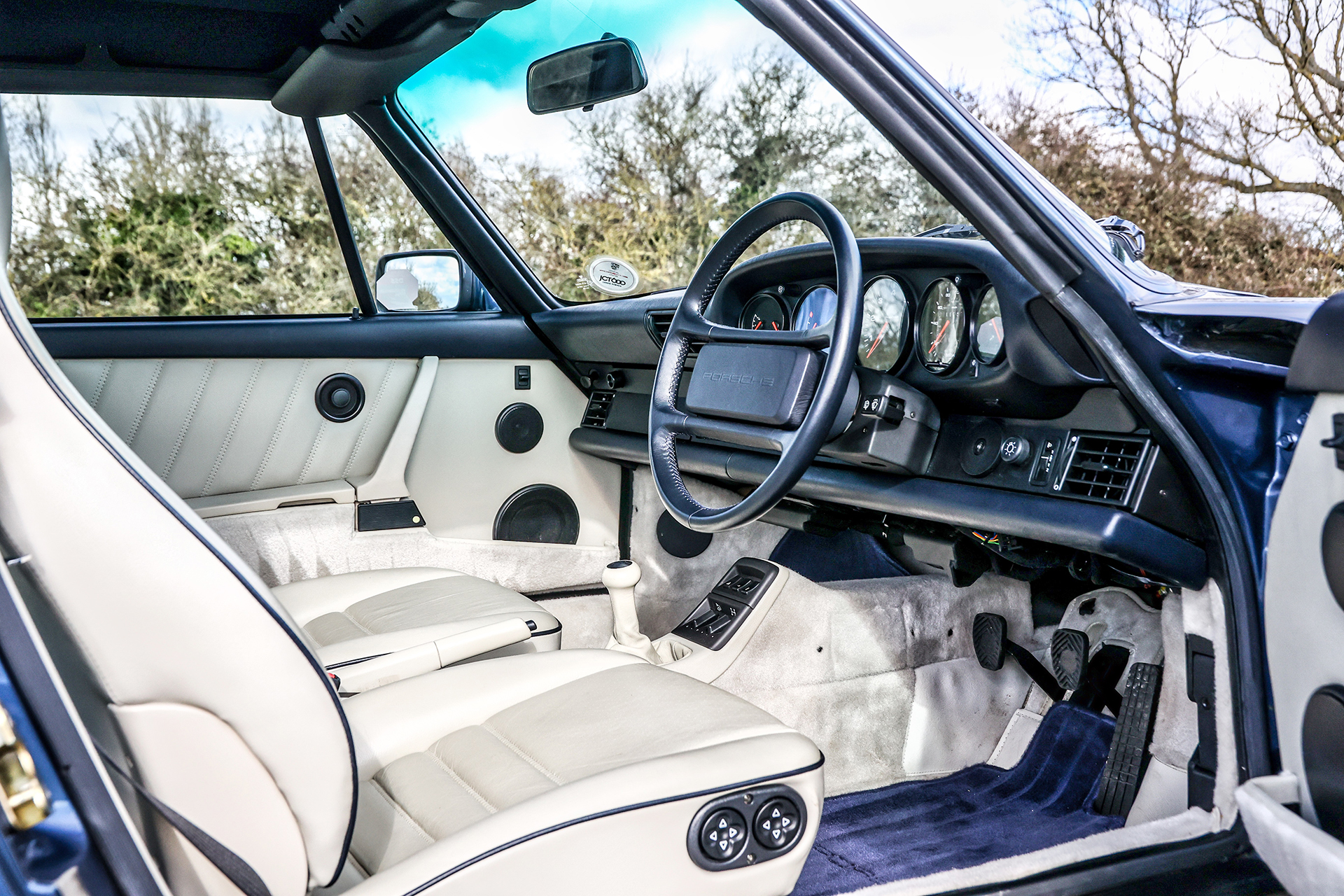 Porsche Targa Carrera 4