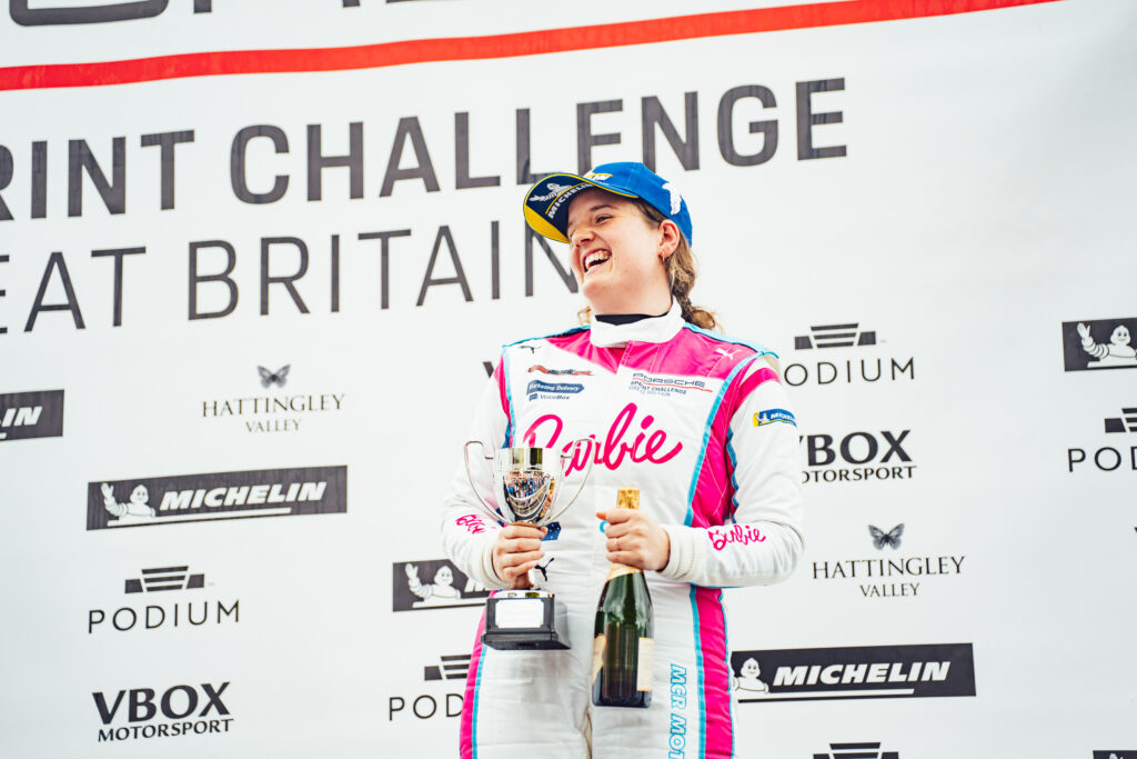 Clean Racing Collaboration with Autofarm for the Porsche Sprint Challenge GB