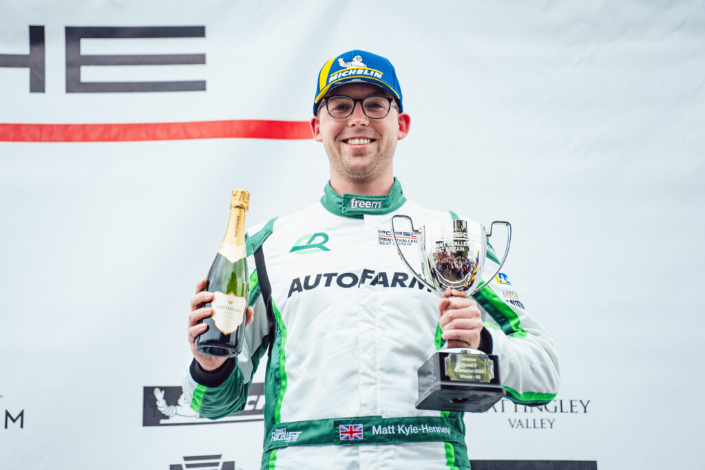 Clean Racing Collaboration with Autofarm for the Porsche Sprint Challenge GB