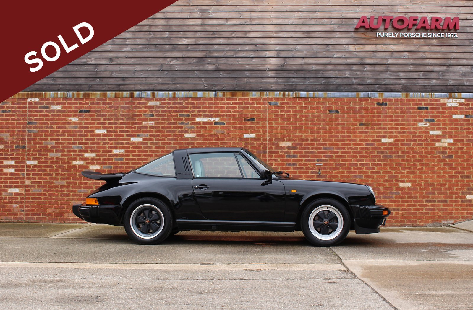 1988 Porsche 911 3.2 Carrera Sport Targa